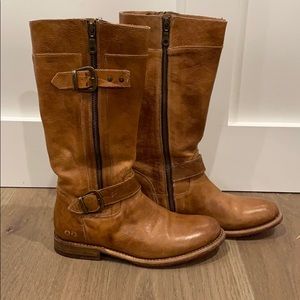 Bed Stu GoGo Tan Rustic 8.5